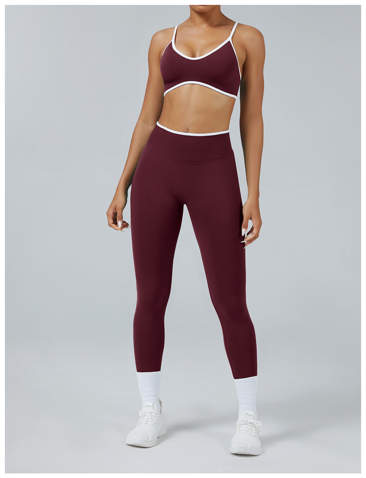 Aloura - Women Gym Bra (Weinrot)
